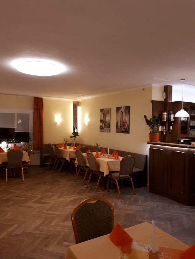 Hotel & Pension Assmann Hochkirch Exterior photo